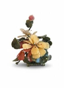 Carved-Jade-and-Carnelian-Floral-Arrangement