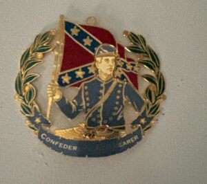 Confederate-Soldier-Lapel-Pin
