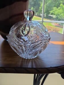 Imperial-Crystal-Lidded-Candy-Dish-1