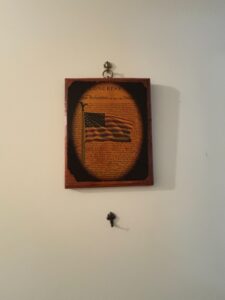 Declaration-of-Independence-and-American-Flag-Wooden-Plaque