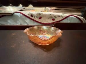 Fenton-Marigold-Carnival-Glass-Grape-and-Cable-Pattern-Bowl