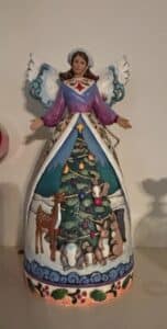 Jim-Shore-Heartwood-Creek-Christmas-For-All-Great-and-Small-Angel-Figurine