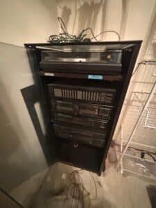 Pioneer-s-Component-Stereo-System-Rack-second-image