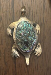 Taxco-Sterling-Silver-and-Abalone-Turtle-Brooch