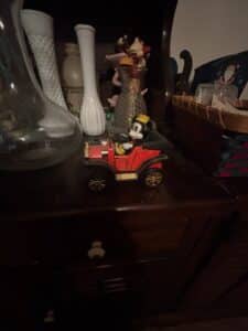 Vintage-Masudaya-Corp.-Mickey-Mouse-Lever-Action-Tin-Toy-Car