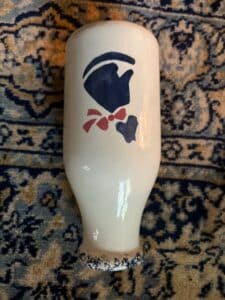 Vintage-McCoy-Pottery-Silhouette-Vase