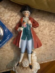 Vintage-Occupied-Japan-Porcelain-Colonial-Gentleman-Figurine