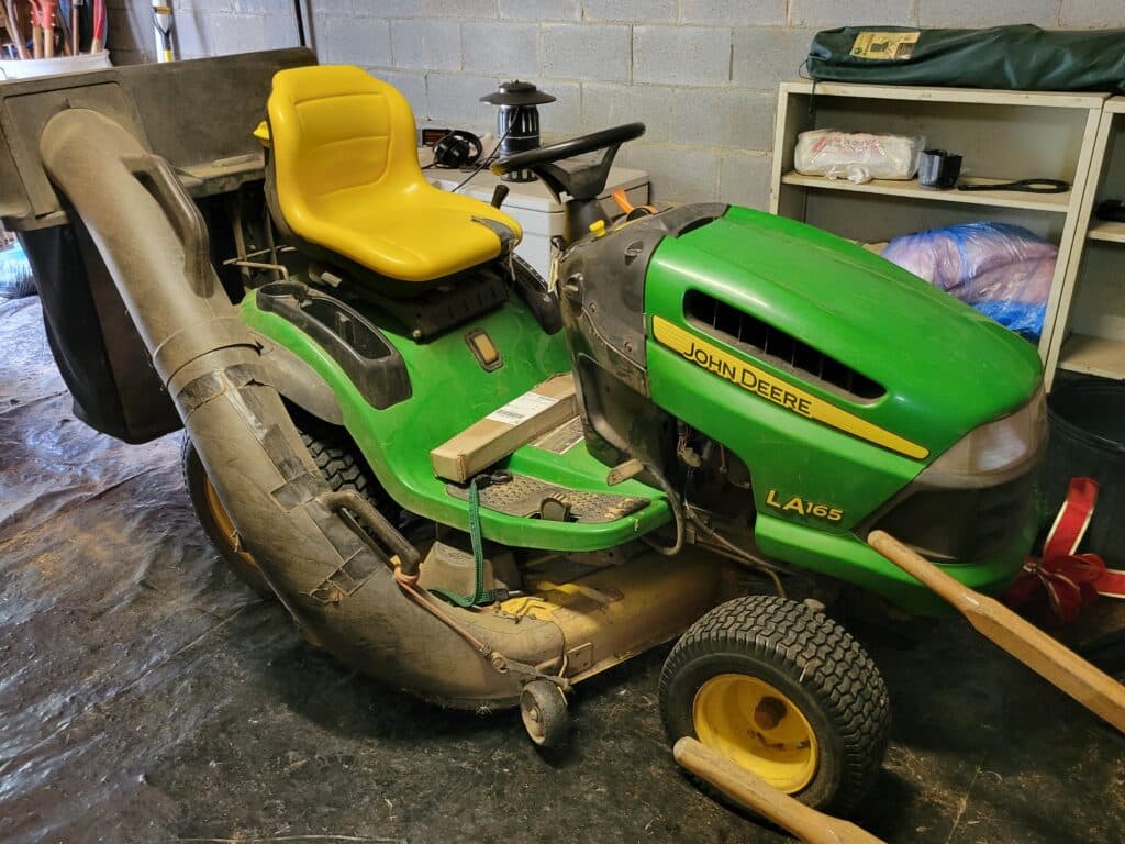 Blue Moon Sale – John Deere Lawn Tractor, Deer Taxidermy, Home Decor and So Much More*