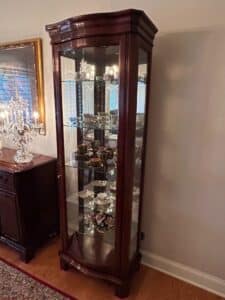 Howard-Miller-Cherry-Wood-Curio-Cabinet