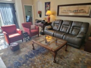 Blue Moon Estate Sale at Ricewood Village - Art & Craft Supplies, Chinese Decors, World Souvenirs