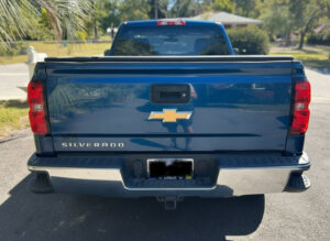 Chevrolet-Silverado-Regular-Cab-Pickup-Truck-B-fifth-image