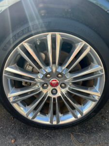 Jaguar-XJR-B