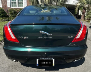 Jaguar-XJR-third-image