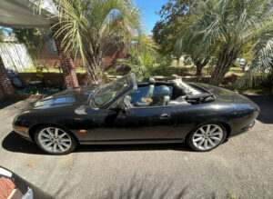 Jaguar-XK-Carbon-Fiber-Edition-Convertible-C-third-image
