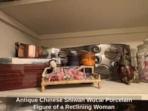 Antique-Chinese-Shiwan-Wucai-Porcelain-Figure-of-a-Reclining-Woman