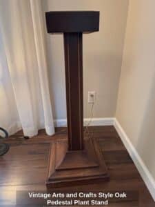 Vintage-Arts-and-Crafts-Style-Oak-Pedestal-Plant-Stand