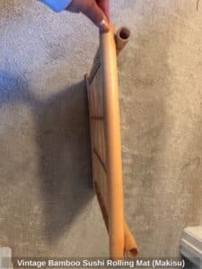 Vintage-Bamboo-Sushi-Rolling-Mat-Makisu-second-image