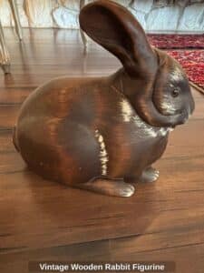 Vintage-Wooden-Rabbit-Figurine