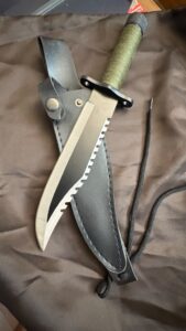Rambo-Style-Survival-Knife-with-Sheath