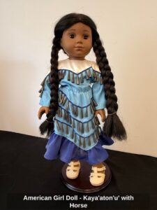 American-Girl-Doll-Kayaatonu-with-Horse