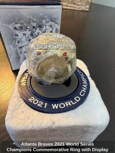 Atlanta-Braves-World-Series-Champions-Commemorative-Ring-with-Display-Base-and-Box-third-image
