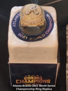 Atlanta-Braves-World-Series-Championship-Ring-Replica