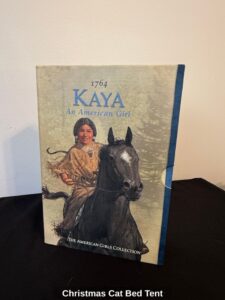 Christmas-Cat-Bed-Tent-second-image