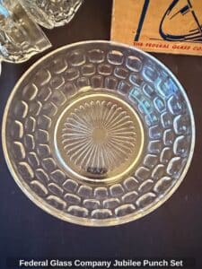 Federal-Glass-Company-Jubilee-Punch-Set-third-image