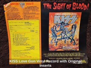KISS-Love-Gun-Vinyl-Record-with-Original-Inserts-fourth-image
