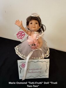 Marie-Osmond-Tutti-Frutti-Doll-Trudi-Two-Two-fourth-image