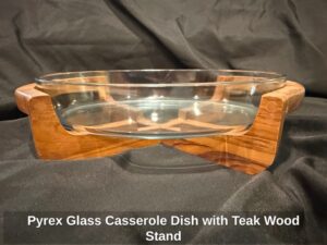 Pyrex-Glass-Casserole-Dish-with-Teak-Wood-Stand-second-image