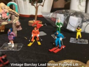 Vintage-Barclay-Lead-Winter-Figures-Lot
