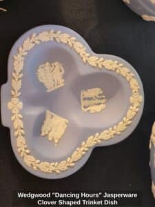 Wedgwood-Dancing-Hours-Jasperware-Clover-Shaped-Trinket-Dish