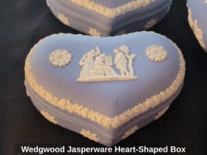 Wedgwood-Jasperware-Heart-Shaped-Box