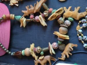 Hand-Carved-Wooden-Animal-and-Mixed-Bead-Necklace-1