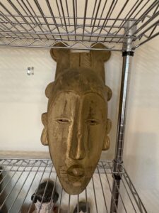 Baule-Mblo-Portrait-Mask