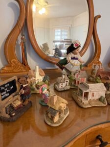 Lilliput-Lane-Miniature-Cottages-Collection