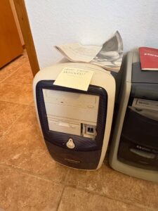 Compaq-Presario-Desktop-Computer