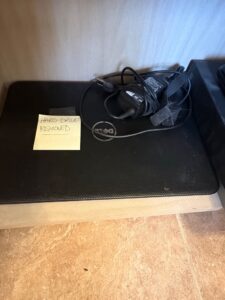 Dell-Laptop-Incomplete