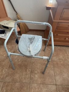 Drive-Medical-Bedside-Commode