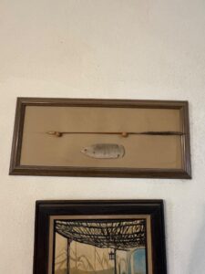 Framed-Native-American-Arrow-and-Stone-Point