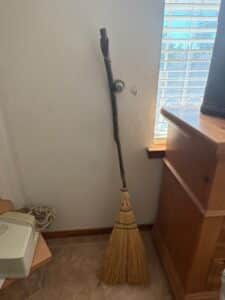 Handcrafted-Appalachian-Style-Hearth-Broom