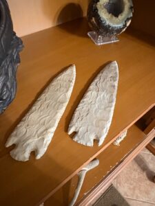 Pair-of-Modern-Knapped-Ceremonial-Style-Lithic-Blades