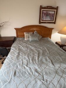 Pine-Wood-Bedroom-Set