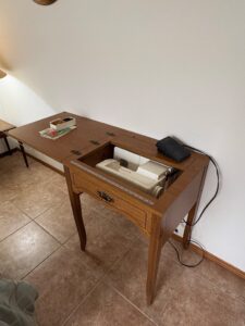 Singer-Sewing-Machine-in-Console-Cabinet