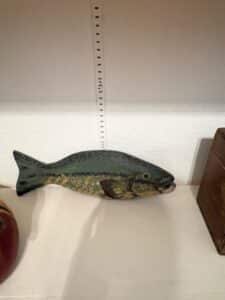 Vintage-Hand-Carved-Wooden-Fish-Decoy