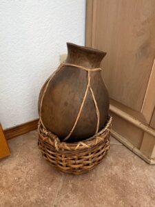 Vintage-Tarahumara-Pottery-Olla-with-Rawhide-Lashing-and-Basket-Base