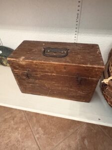 Vintage-Wooden-Tool-Chest
