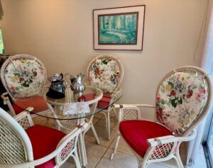 Cozy Temple Terrace Retreat Estate Sale