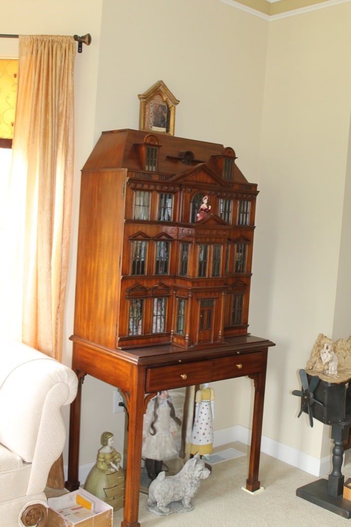 Magnificent and Well Appointed Egg Harbor Township NJ Blue Moon Estate Sale
